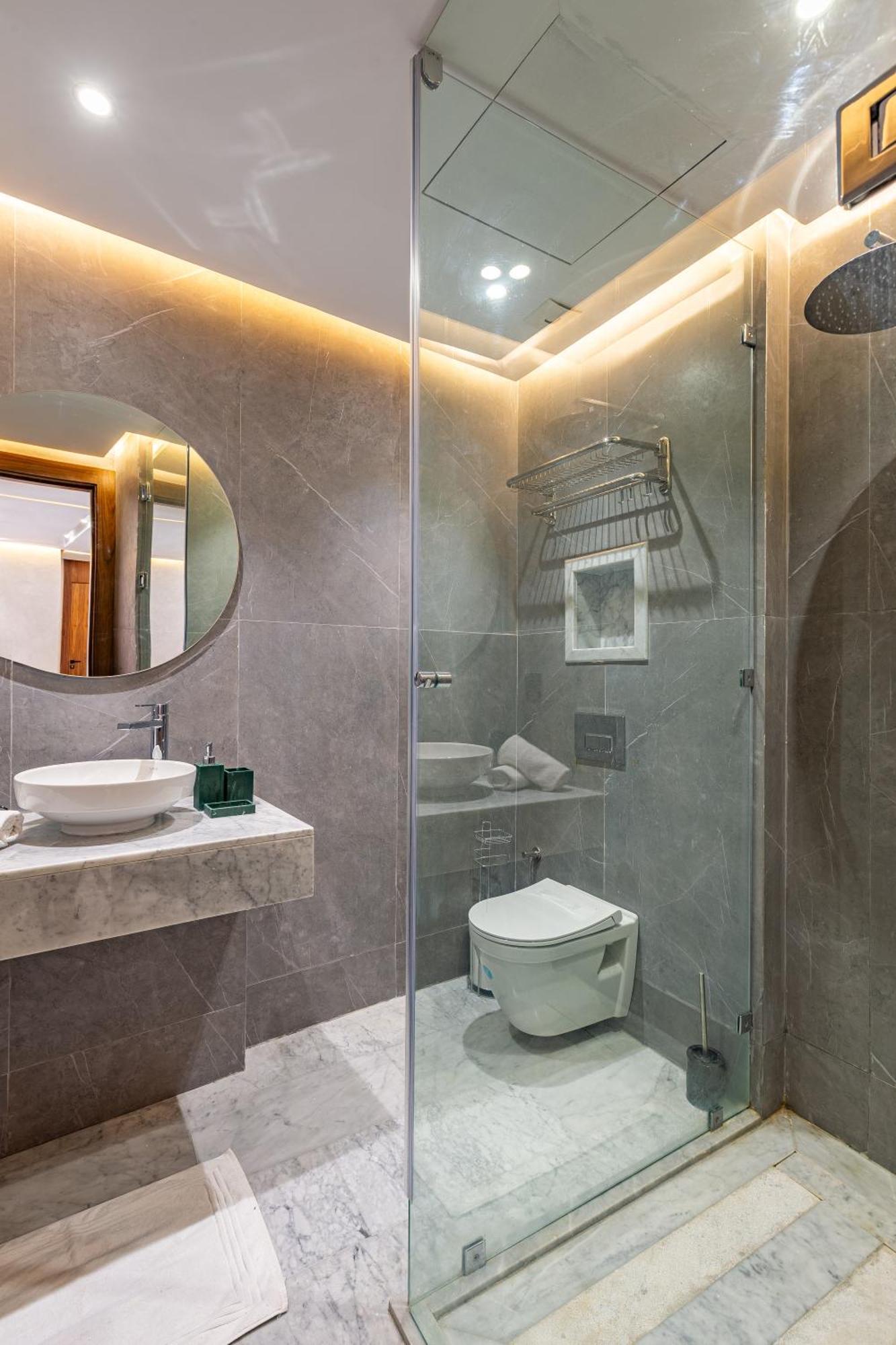 Brand New - Elegant Familial Appt - Plaza Marrakech Apartment